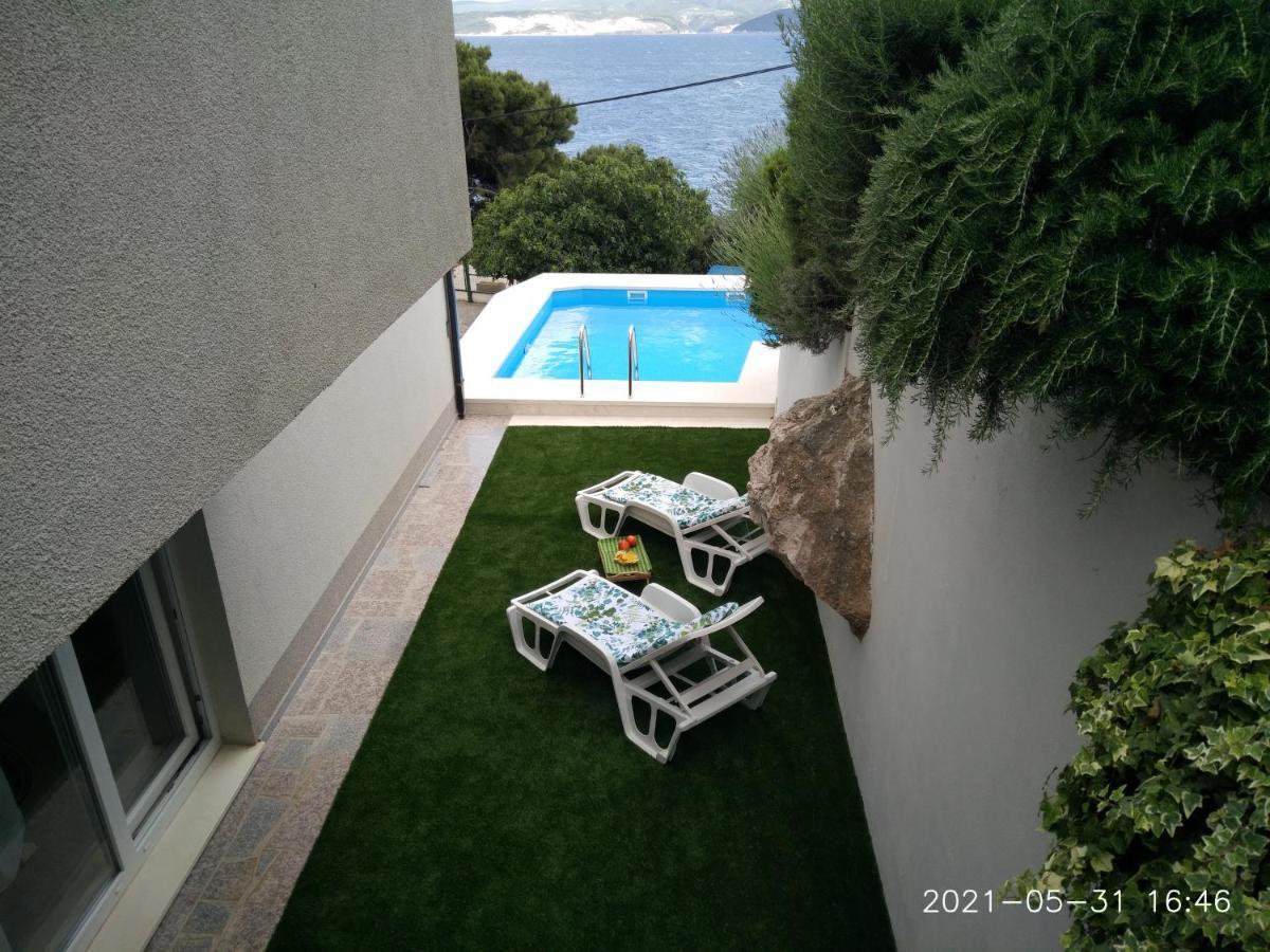 Private Pool And Sea View Apartment Omiš Extérieur photo