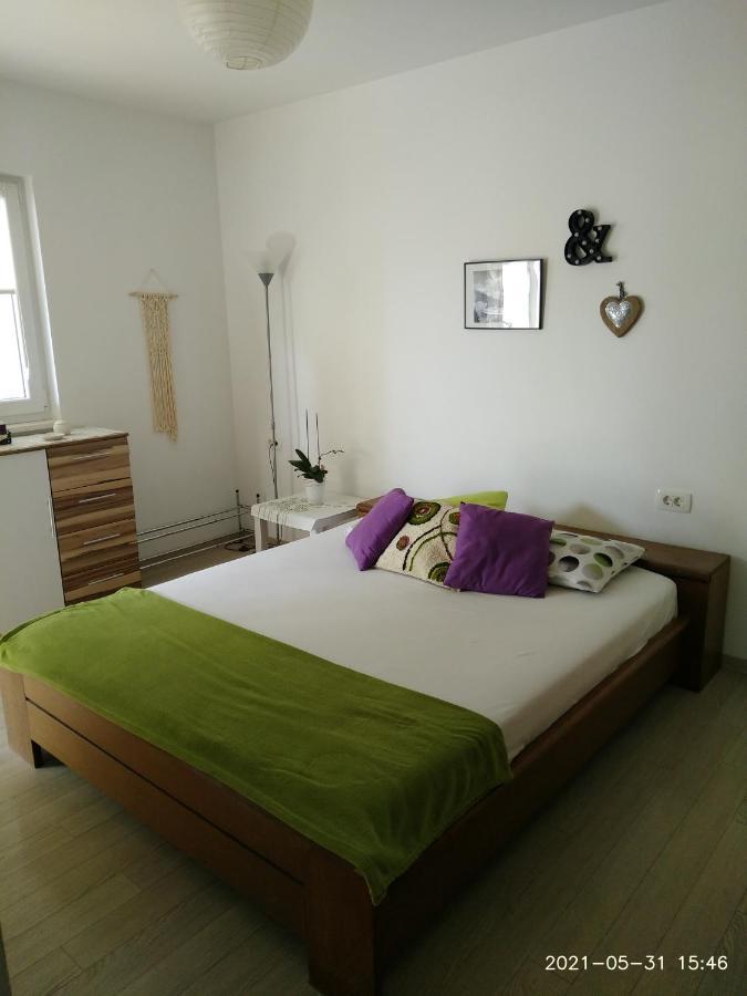 Private Pool And Sea View Apartment Omiš Extérieur photo